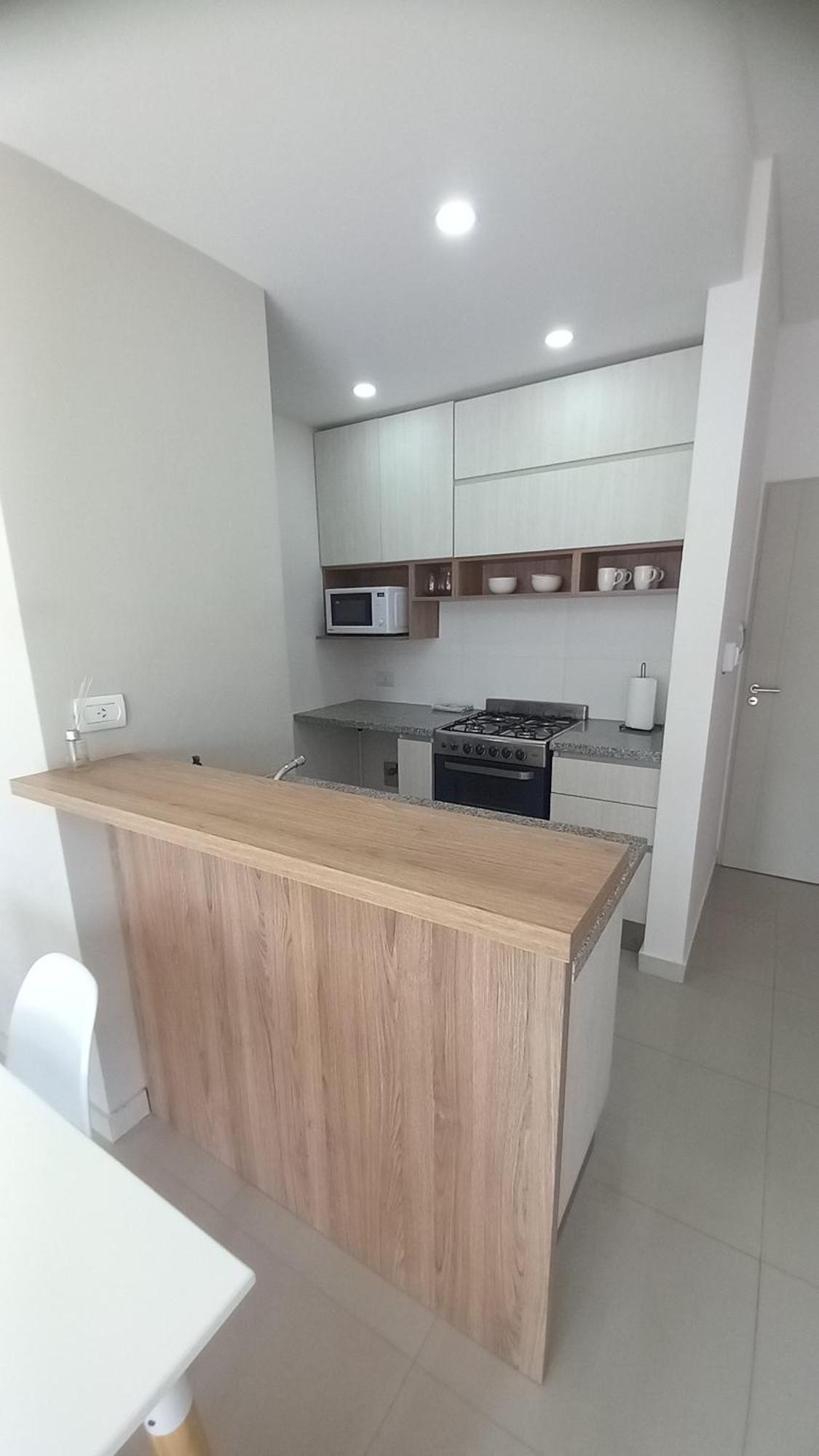 Apartment Centro Norte Ll A 400 Mts Del Centro Con Cochera Incluida *